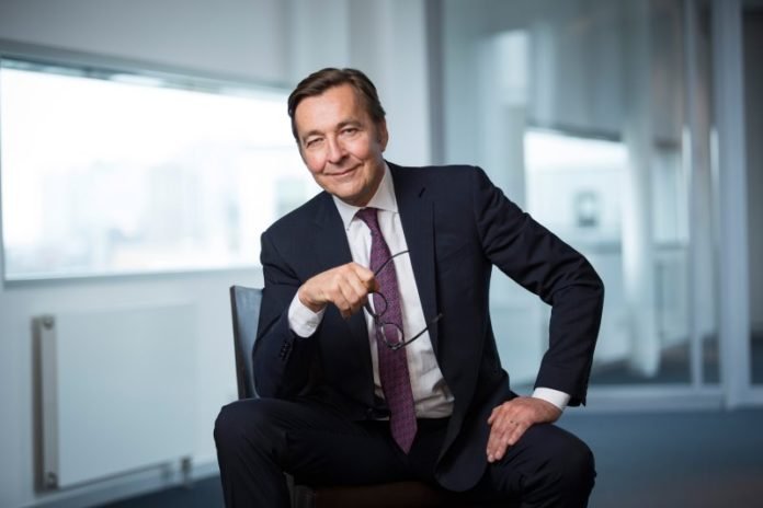 Zeaborn купила акции E.R. Schiffahrt и Harper Petersen