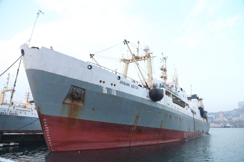 Капитана, который списался за три месяца до катастрофы, — обвиняют в гибели судна и его экипажа