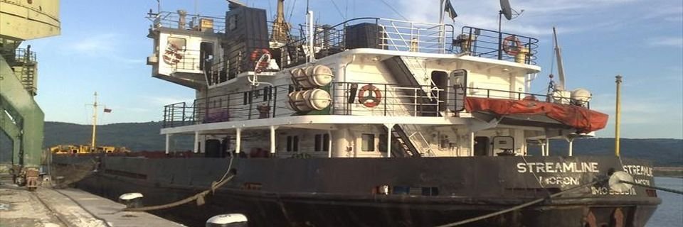 Морякам со Streamline не дают умереть с голоду, но денег им не видать