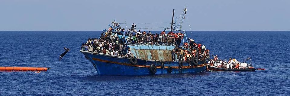 Выполняя свой долг, моряки ставят под угрозу свою жизнь и свободу