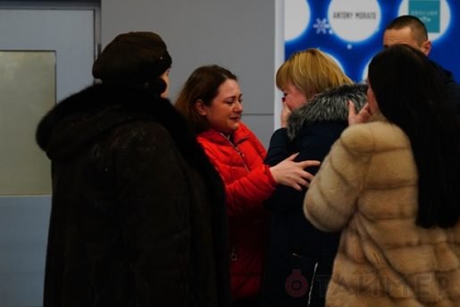 Домой из рокового рейса вернулись спасенные украинские моряки (ФОТО)