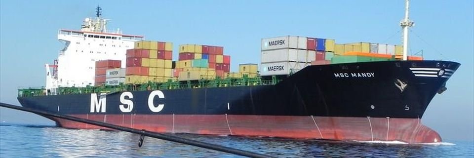 Захваченные пиратами более двух недель назад российские моряки — живы