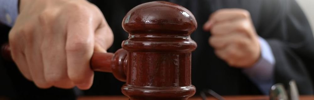 Моряк упал с 8-метровой высоты, а наказали — стармеха