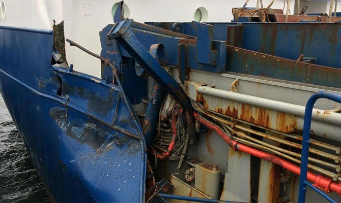 В Германии при столкновении двух судов пострадало 15 человек