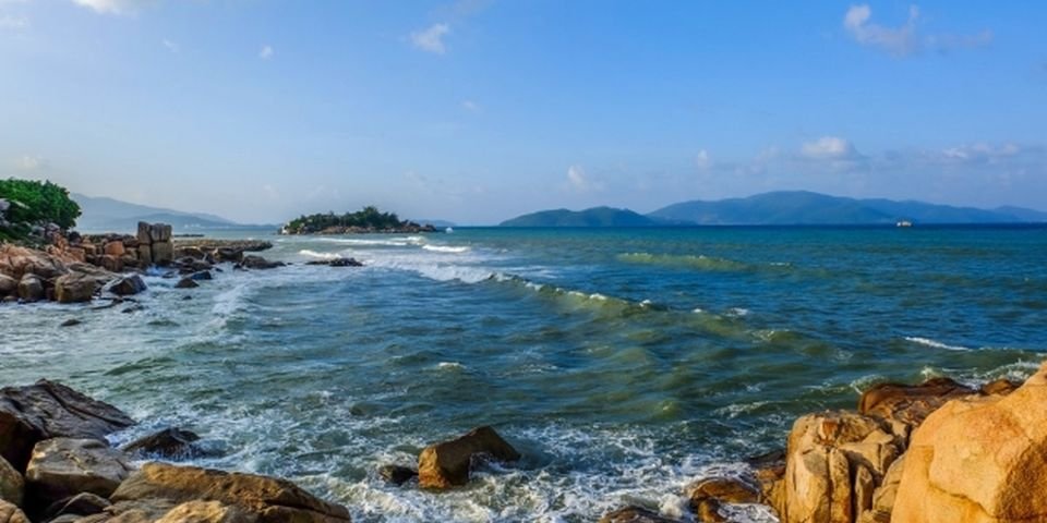 Китай строит международный внутренний порт на границе с Россией