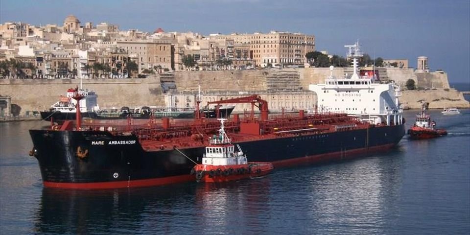 Ну не повезло моряку с сигаретами