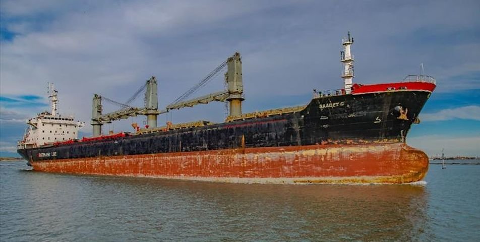 В Николаеве экоинспекторы захотели подзаработать на очередном иностранном судне?