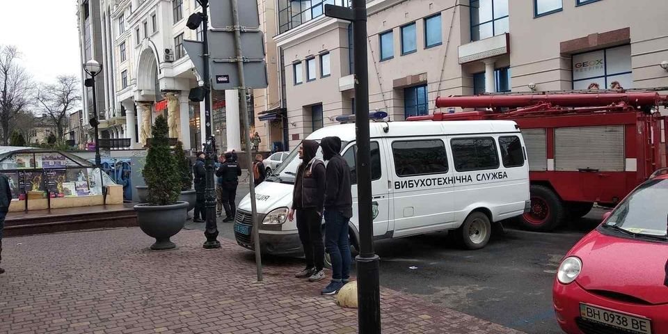 Одесский порт заминирован?