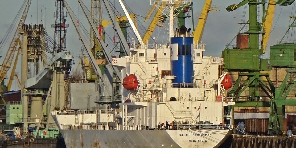 Судно, не причастное к конфликту, пострадало из-за долгов судовладельца