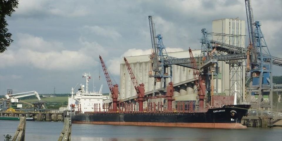 Танкер с украинскими моряками захвачен ВМФ Египта: экипаж нуждается в помощи