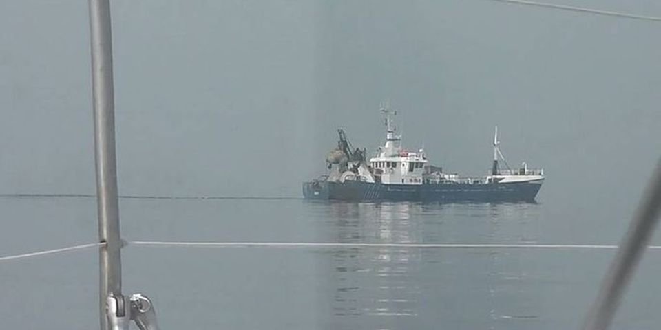 В Балтийском море перехватили и задержали судно