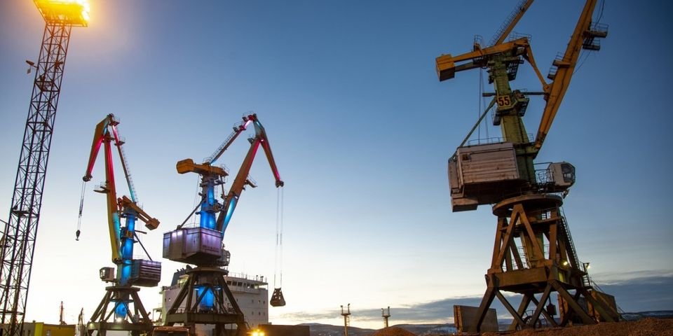 Впервые на судно установили грузовой крюк с 3D