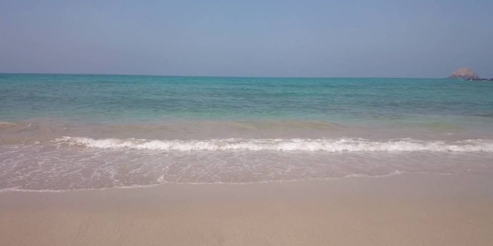 Массовые атаки на суда в Оманском заливе продолжились