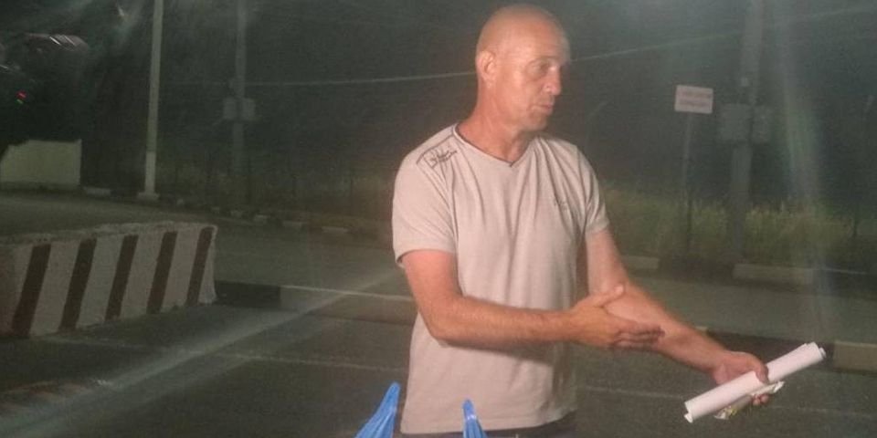 Украинский капитан, которого полгода удерживали в Крыму, — на свободе