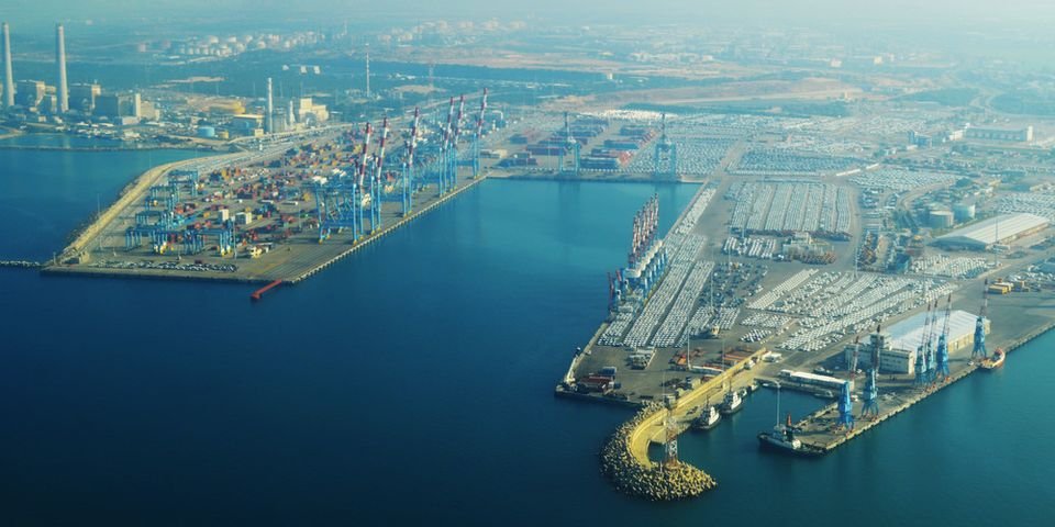 Владельцу судна, которое было виновником столкновения, ещё и доплатили