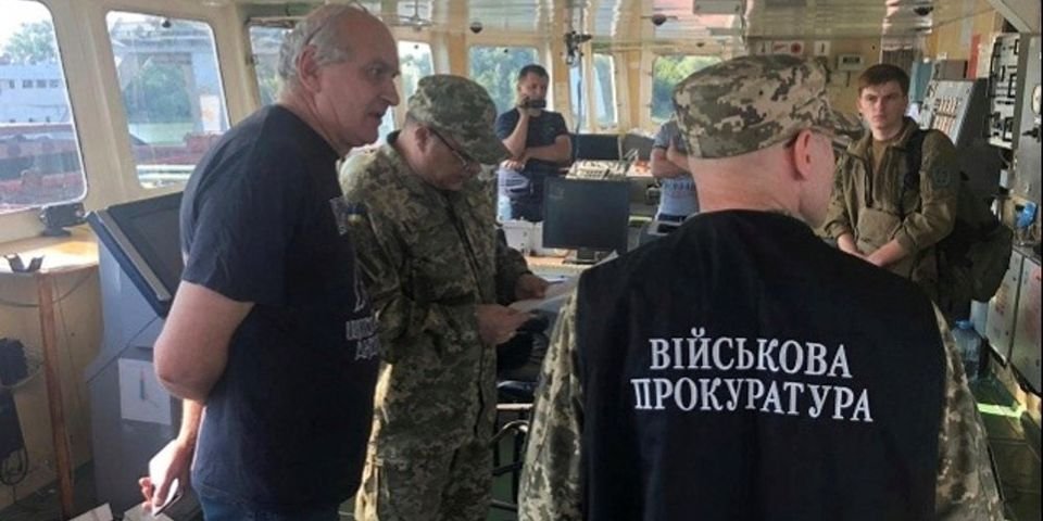 В Украине арестован российский танкер, но его экипаж — на свободе