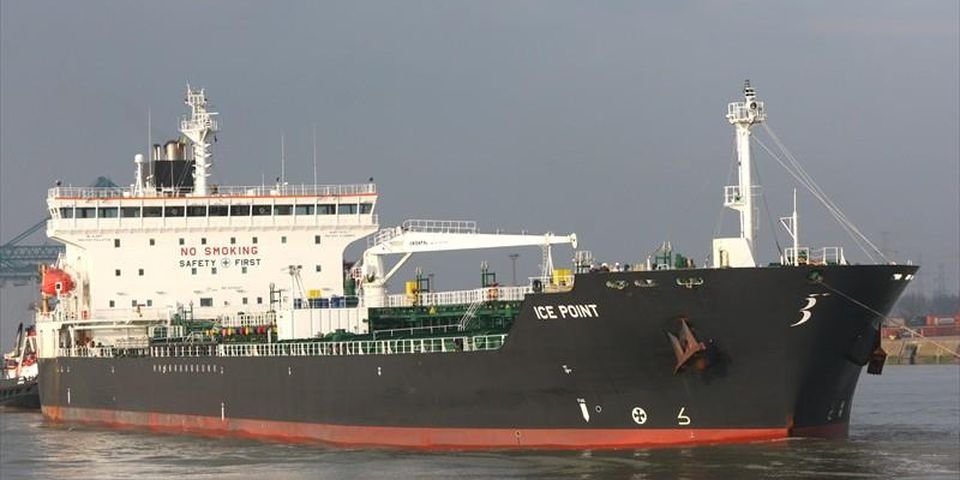 Власти США сняли санкции с судовладельца и его судов