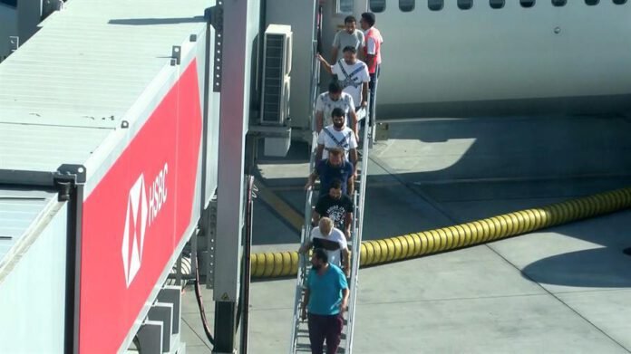 Похищенные моряки вернулись домой