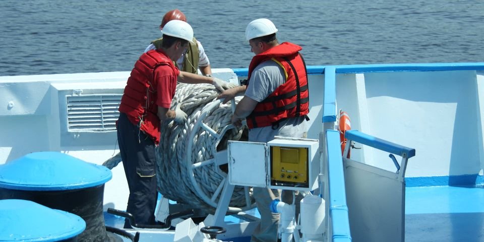 Устойчивое судоходство без моряков невозможно