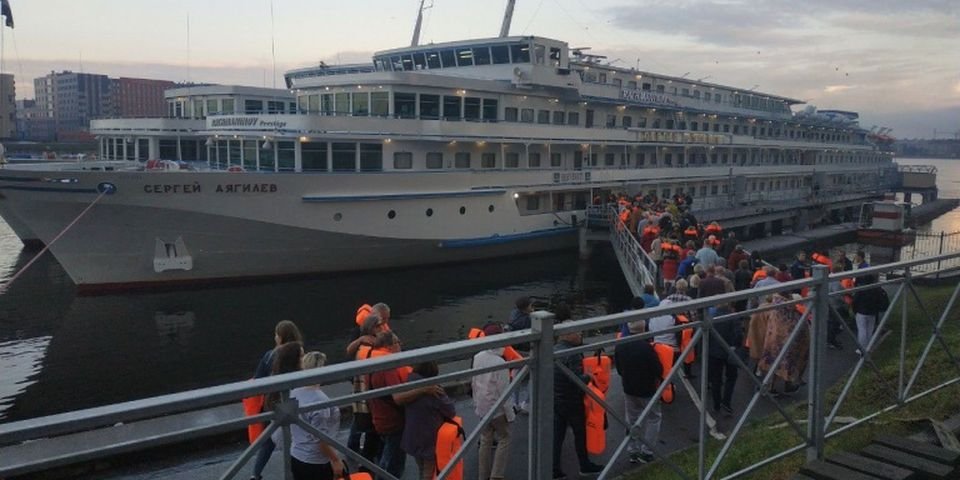 Второй механик погиб во время пожара в каюте