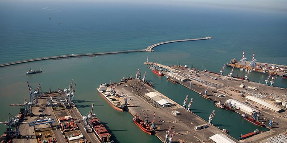 Два грузовых судна «поцеловались» в порту Ашдода