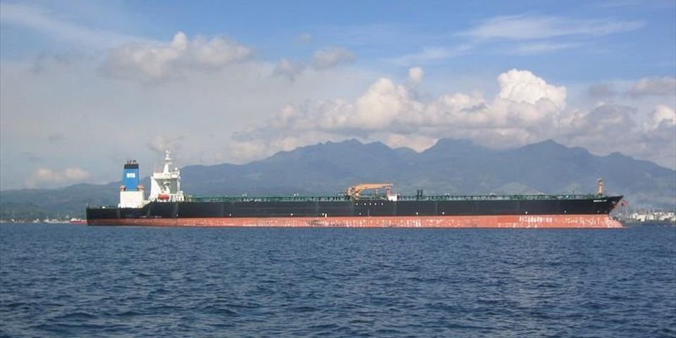 Капитану предложили несколько миллионов, если «сдаст» судно