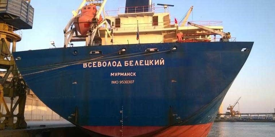 Судовладельцы бывают и такие: бросают больной и голодающий экипаж в чужой стране