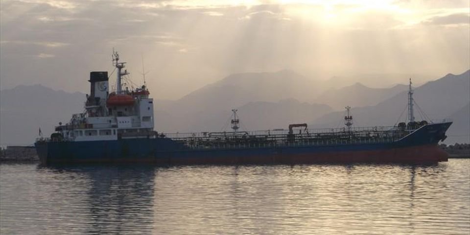 На танкере, который шел в Украину, погибли моряки