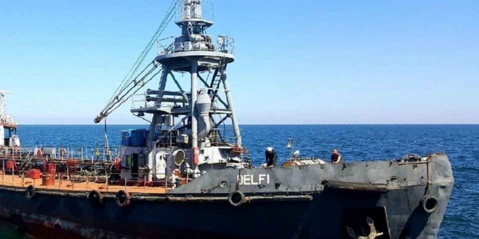 У берегов Одессы терпит бедствие иностранный танкер