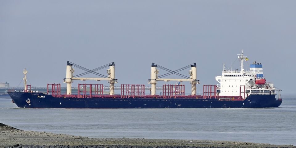 Во время шторма на судне трагически погиб моряк из Украины