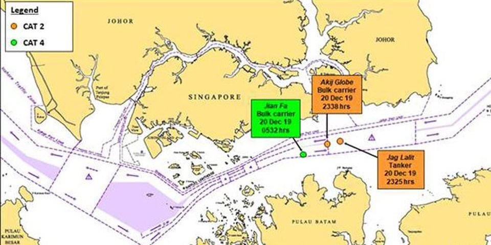 Три судна в один были атакованы в Сингапурском проливе