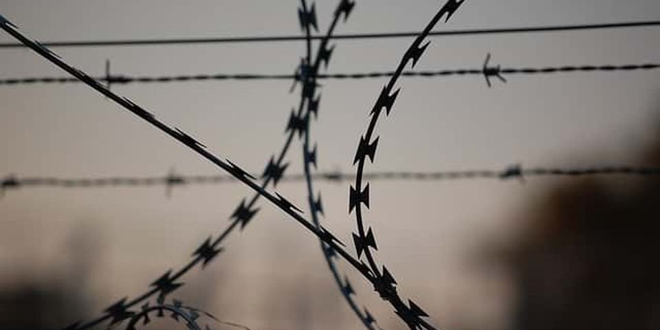 Моряков стали меньше задерживать в Италии, но в тюрьмах они есть