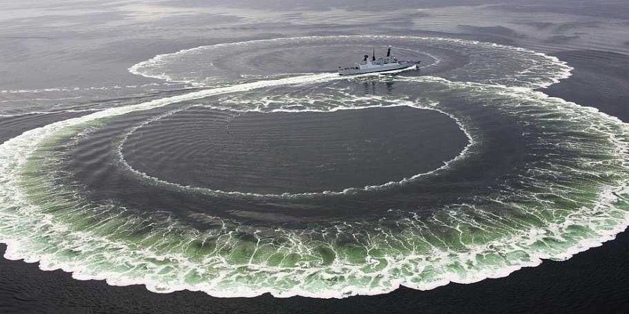 Женщины – это надежный тыл, это тепло, любовь и верность!
