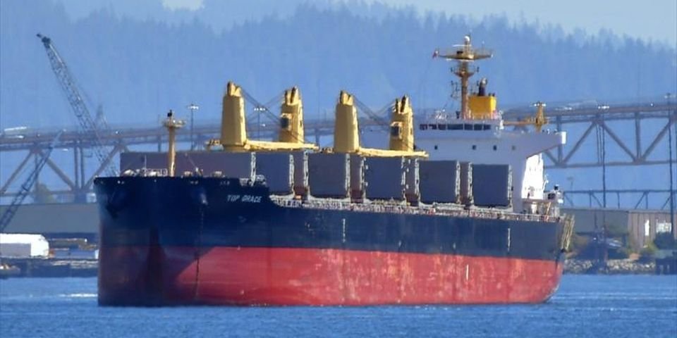 Моряки все-таки умышленно сбросили в воду двоих «зайцев»