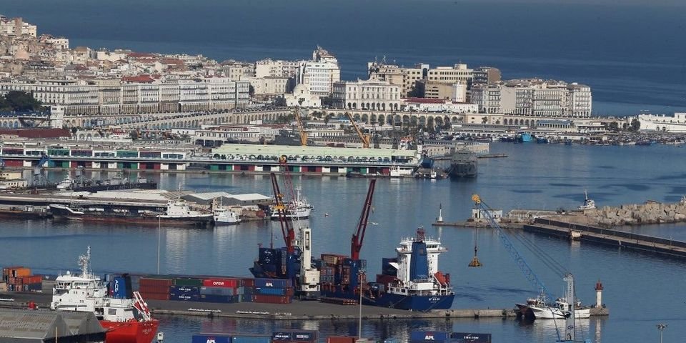 Одни страны ослабили, а другие — ужесточили ограничения в портах