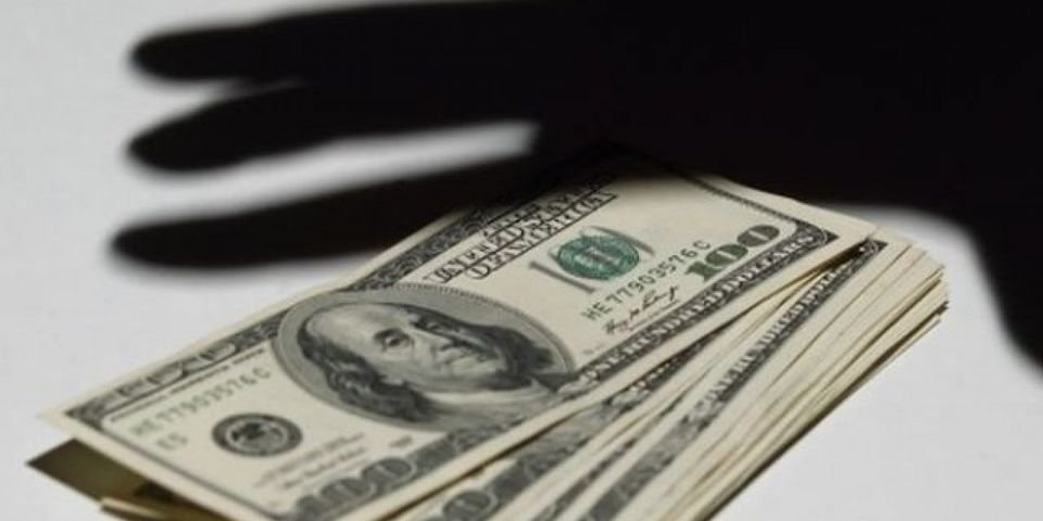 Почти за 2,5 тыс. USD моряк купил себе «путевку в море»