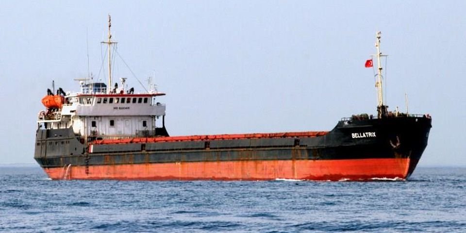 Судно, принадлежащее украинской компании, загорелось вблизи Италии