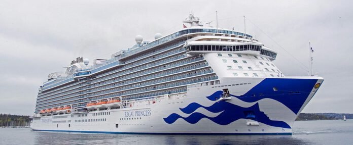 Украинка, член экипажа круизного лайнера, найдена мертвой