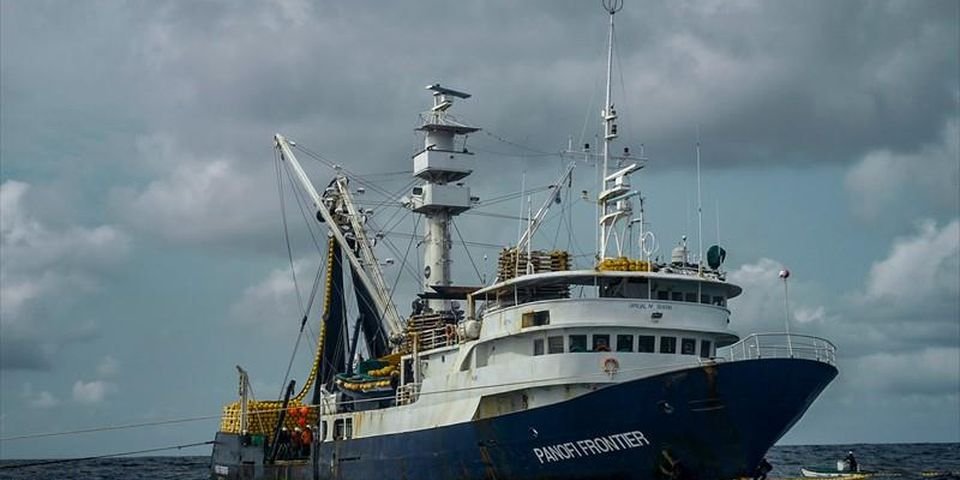 Моряки, которых месяц удерживали пираты, — свободны