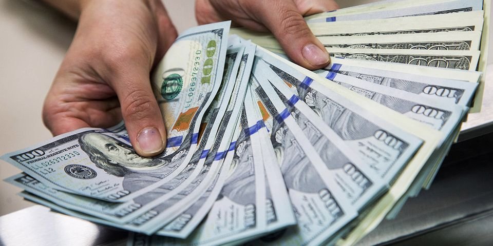 Моряки сами дают «жизнь» крюинговым мошенникам