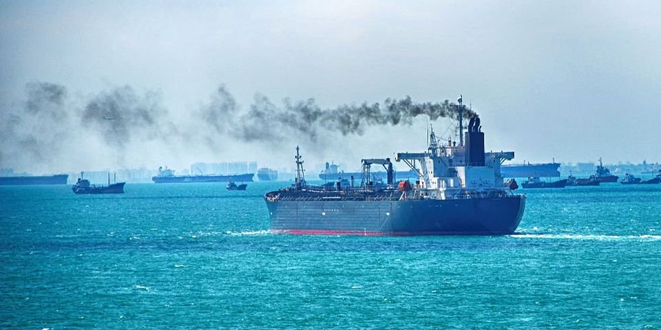 Новые правила по сокращению вредных выбросов с судов действуют в США