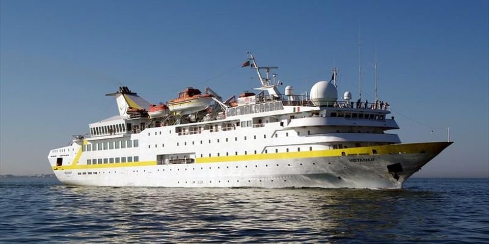 С Бейрута приходит информация о погибших и пострадавших моряках