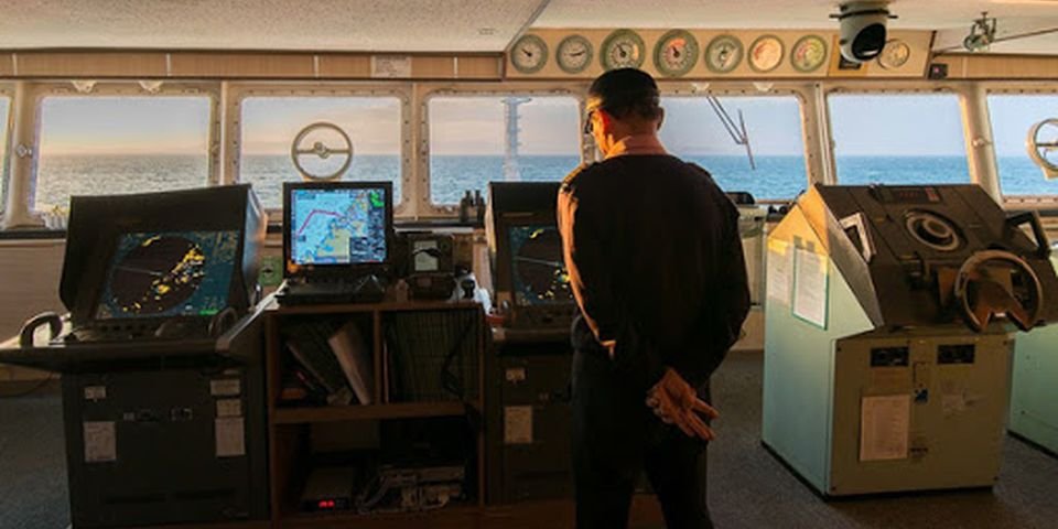 Судовладельцы экономят на репатриации и поэтому моряки не едут домой