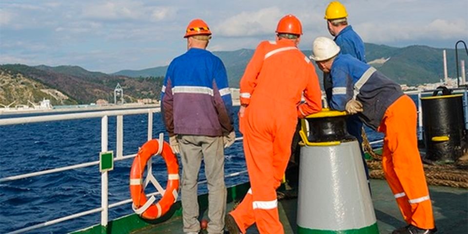 Моряков хотят сделать видимой категорией работников