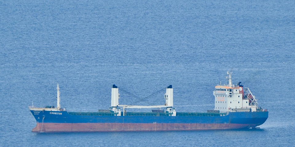 Во время аварии в машинном отделении пострадал моряк