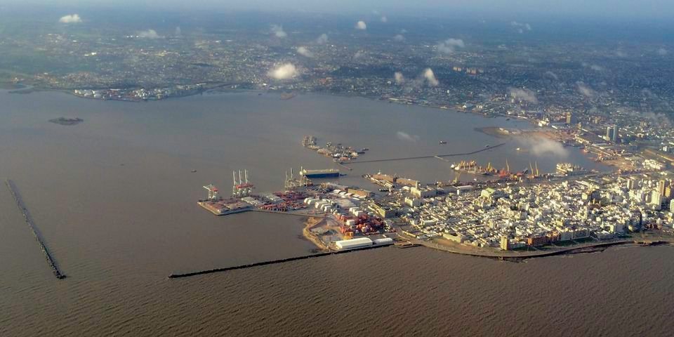 Моряк 30 дней болел на судне и умер, а помогать отказывались все