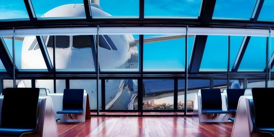 В аэропортах открывают залы ожидания для моряков