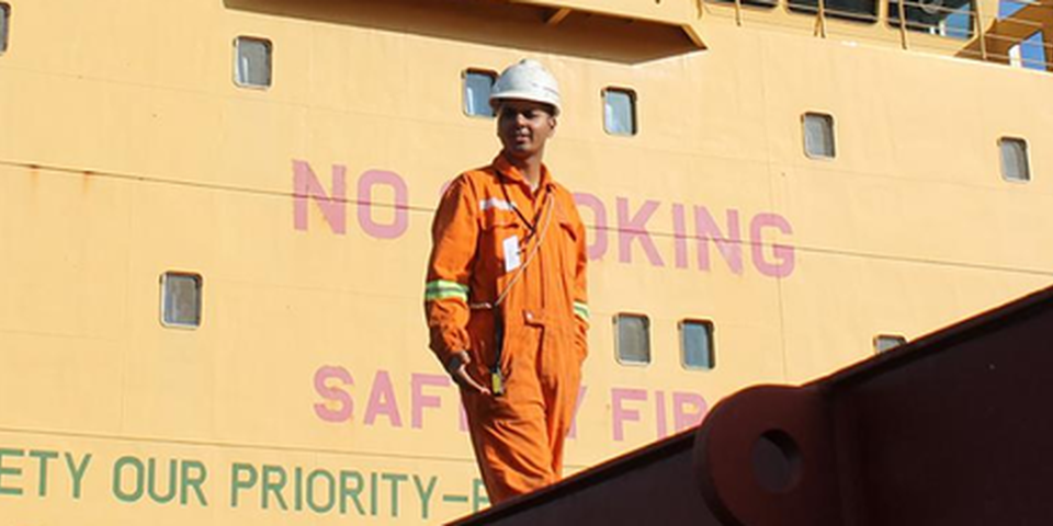 Больше морякам не позволят быть на борту дольше 11 месяцев