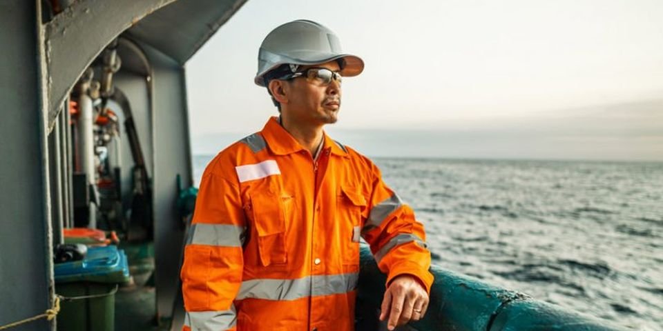 Страна-крупный поставщик моряков на мировой флот — открыта для смен экипажей