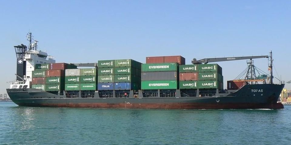 Старпом уже четвертый год на судне и домой ехать — запрещают